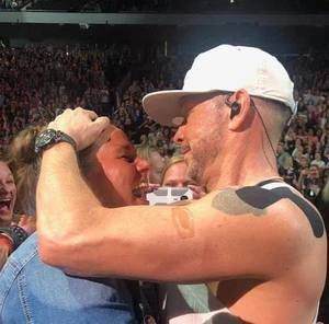 Meet your Posher, Lindsey